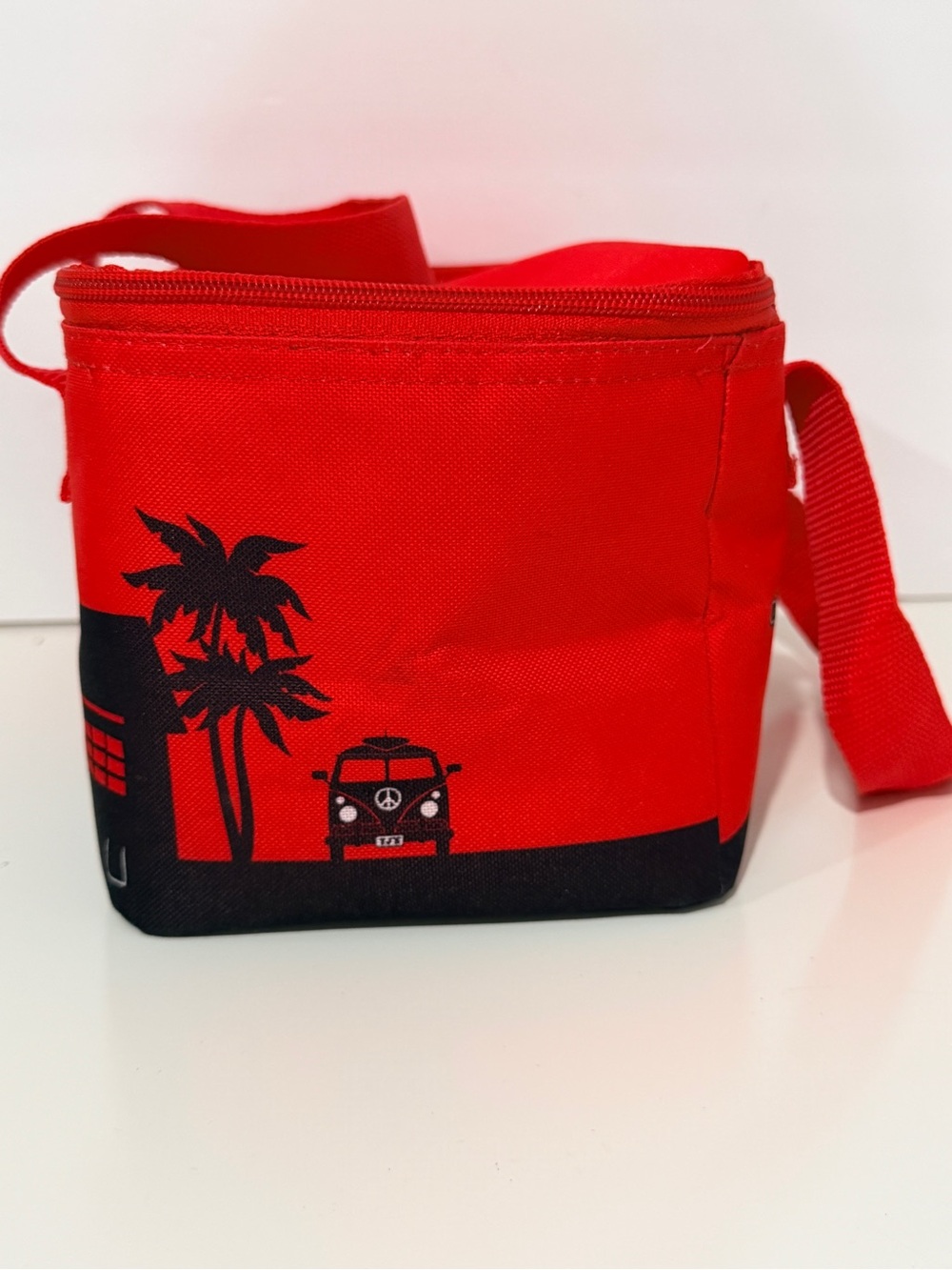TRADER JOE'S | Red Insulated Lunch Tote - Picture 4 of 6